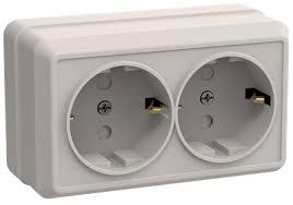 Розетка 2-местная OKTAVA РСш22-3-ОБ 2Р+РЕ 16А 250V накладная шторки белый IP20 GENERICA
