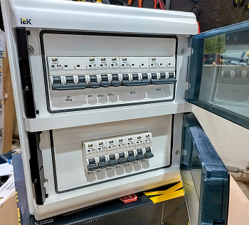 Щит управления обогревом ЩУОБ1624-2320-OTR 32А 4.5кА 400/230В IP55 CHINT