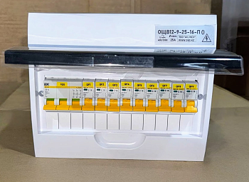 Щиток осветительный ОЩВ18-10-16-10-П 16А 4.5кА 400/230V IP41 IEK